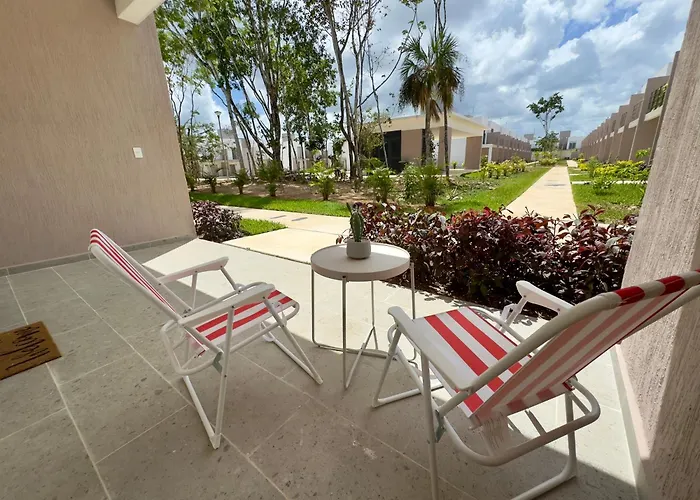 Linda Casa Frente A Alberca En Villa Playa del Carmen